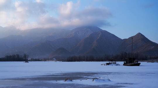 延时摄影湖北神农架大九湖冬天雪景