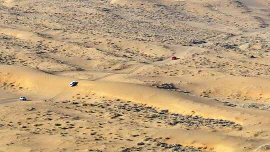 越野车穿越沙漠视频素材模板下载