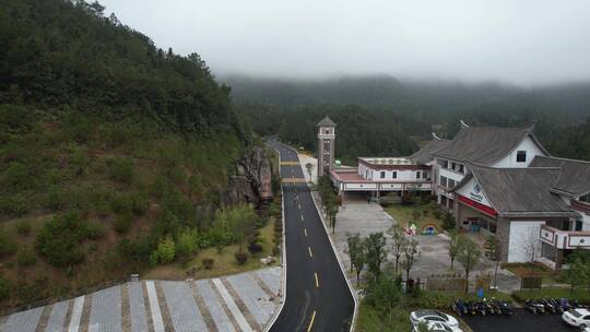 航拍阴天雾天的九仙山景区人间仙境自然风光