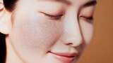 精华分子祛斑修复美白皮肤细胞高清在线视频素材下载