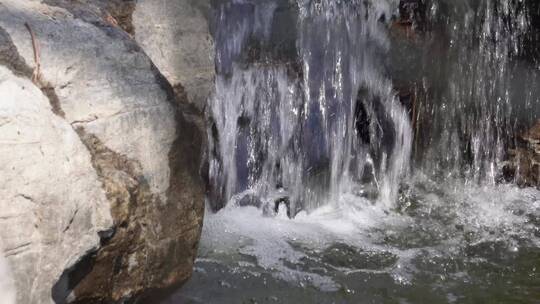 泉水流水瀑布水流河流