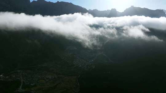 航拍山川雨雾 云海