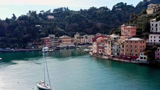 Portofino，山坡，村庄，海岸线