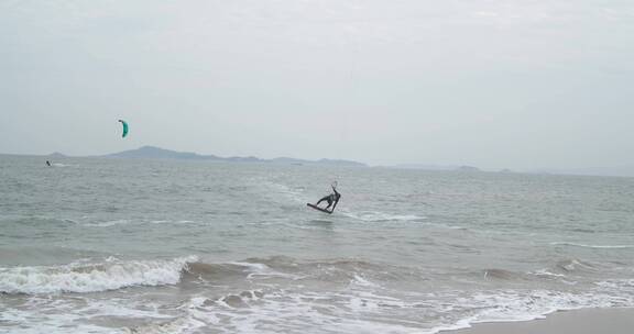 海上冲浪