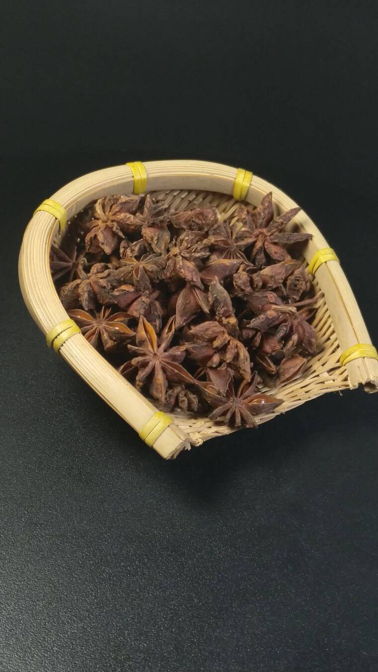 八角调味品香料