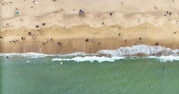 海滩沙滩海浪海边海水0754