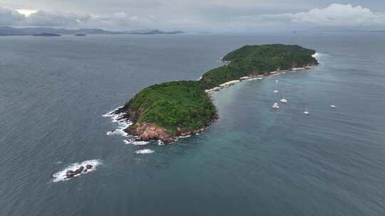 泰国普吉蜜月岛屿海滨自然风光航拍