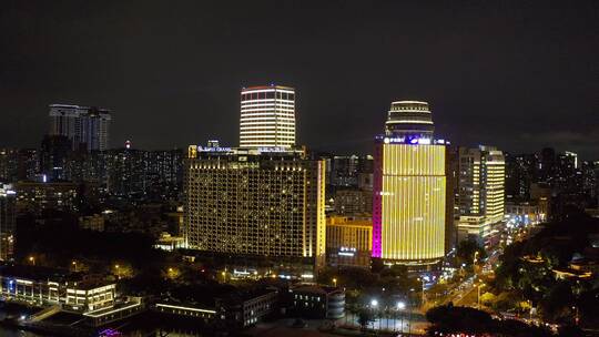 4K航拍厦门鹭江道灯光秀夜景