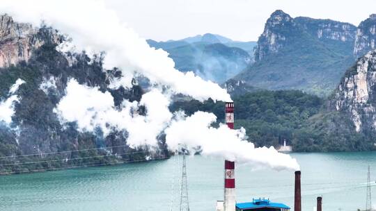 企业排放污染 厂工业生产排放
