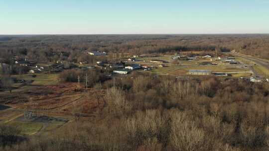 美国农村城镇空中无人机视频肯塔基州