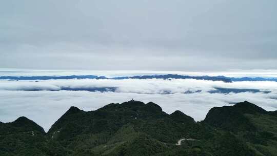 广元龙神阁及望远山绵延群山秀丽中华