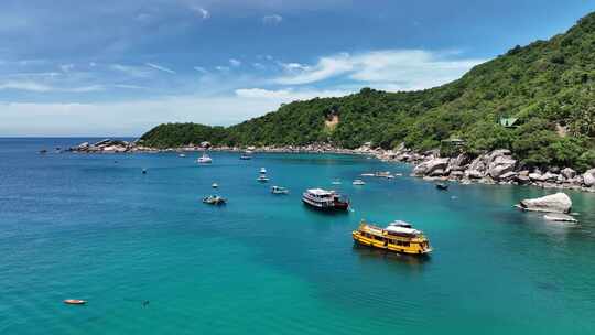 泰国龟岛热带岛屿海滨船自然风光航拍