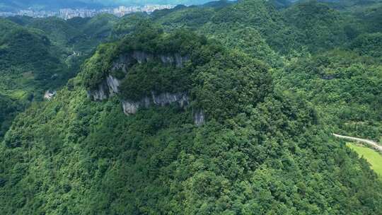 自然风景航拍山峰喀斯特地貌实拍视频