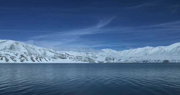 新疆帕米尔高原昆仑雪山白沙湖地拍