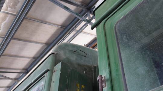 绿皮火车车厢车皮车头复古老火车视频素材模板下载