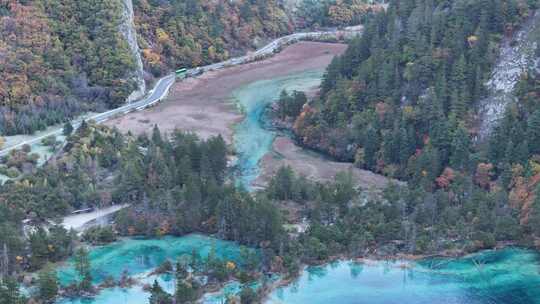 四川九寨沟彩林秋景和蓝色海子