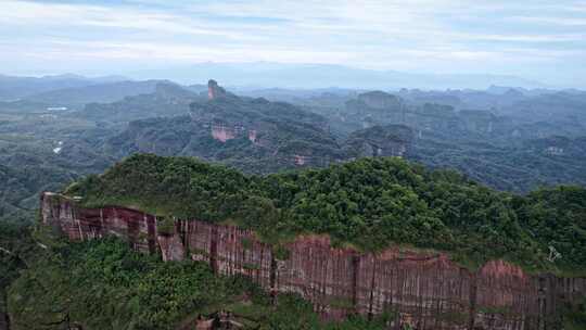 航拍韶关丹霞地貌 丹霞山阳元峰长老峰景区