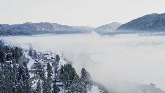 雾，雪，房子，河