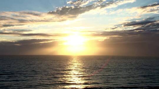 海洋日落天际线景观