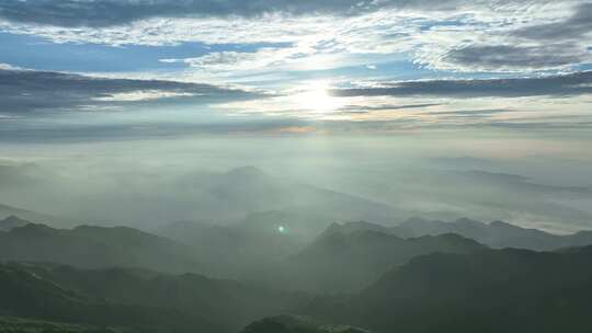 大气山峰森林航拍山川云海山脉壮丽山河风光