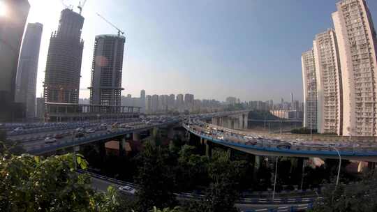重庆市多级高速公路高峰时段交通拥挤的时移