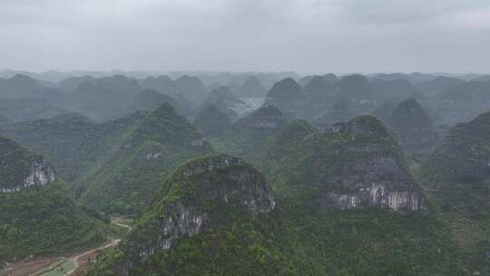 贵州安顺龙宫景区万峰林自然风光航拍