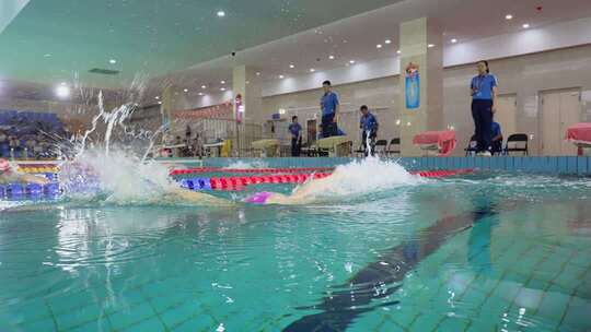 游泳比赛体育运动