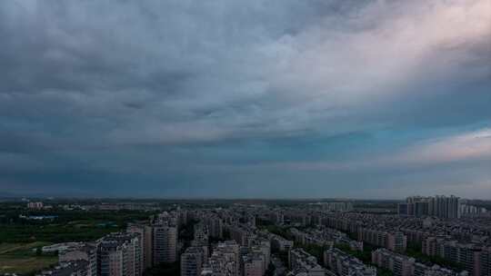 北京天通苑风暴闪电晚霞彩虹火烧云城市风光