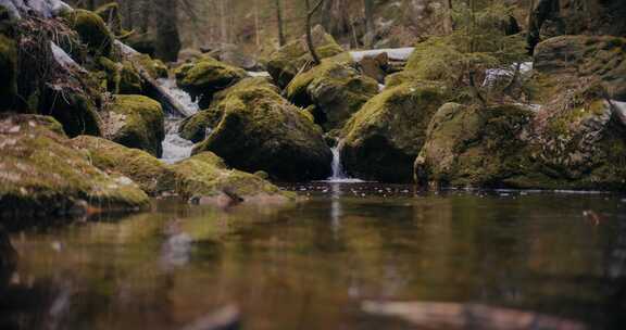 Rocks， Stream，莫斯，捷克