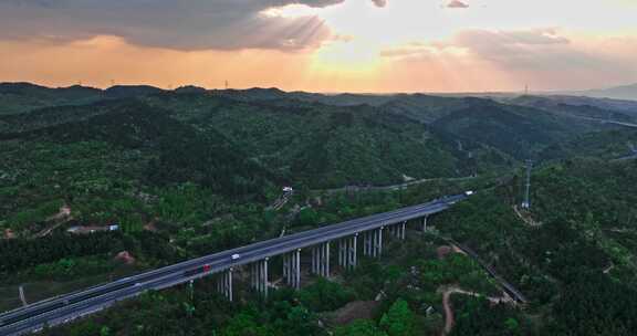中国基建高速公路