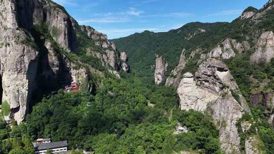 雁荡山悬崖自然风光航拍素材