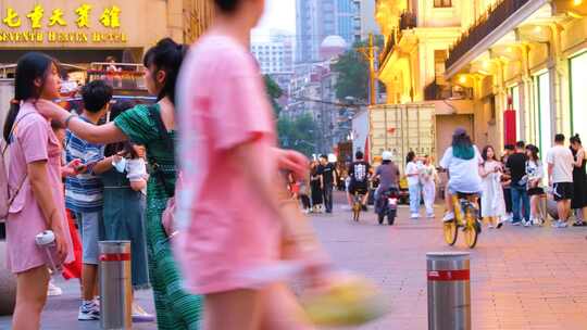 上海市南京东路逛街购物旅游人群行人人流游