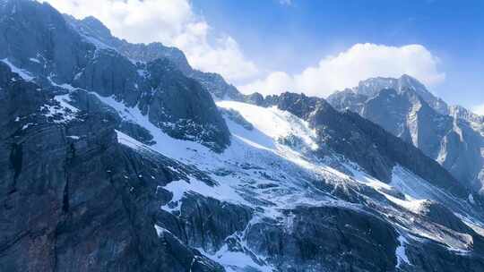 玉龙雪山