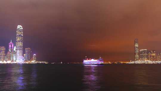 城市船只交通夜间时间流逝