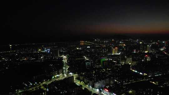 广东肇庆城市夜景灯光交通车辆行驶航拍