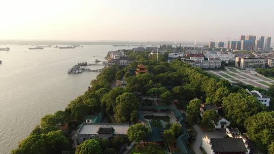 航拍湖南岳阳洞庭湖岳阳楼5A景区