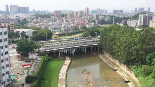 航拍深圳龙华区观澜现代化建设