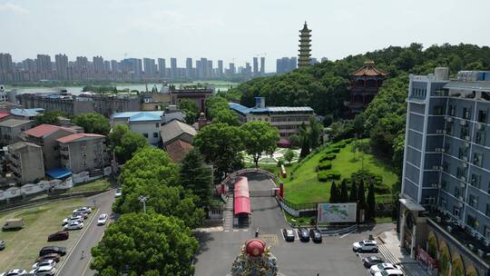 航拍湖北鄂州莲花公园元明塔