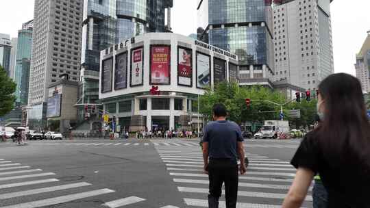 十字路口人流视频素材模板下载