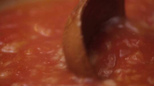 厨师煮番茄汤 (8)视频素材模板下载