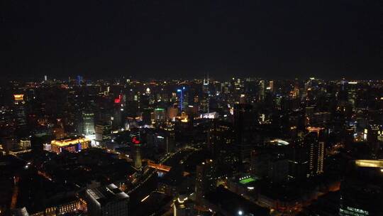 上海外滩黄浦区黄浦江东方明珠夜全景夜景4K