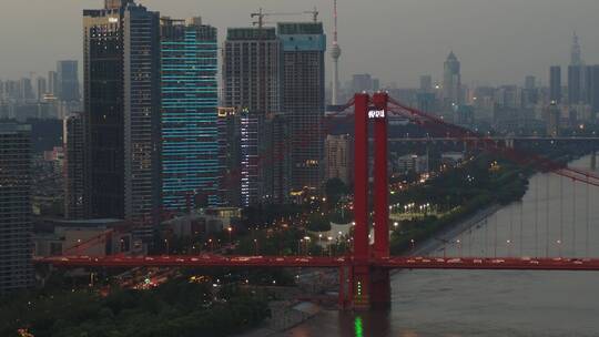 武汉江滩航拍鹦鹉洲大桥江岸江面高楼大厦
