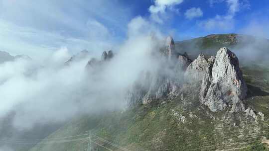 西藏建筑群寺庙318国道自然风景航拍云海