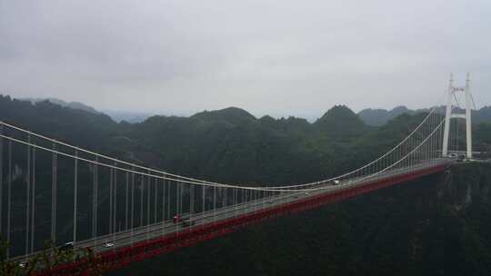 湖南湘西旅游德夯苗寨矮寨大桥交通车流