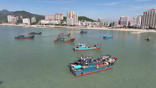 广东汕头南澳岛城市海滨渔港自然风光航拍