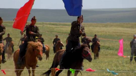 蒙古骑兵骑马仪式