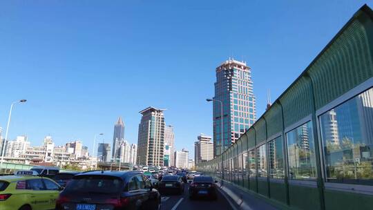 上海高架行车沿路风景