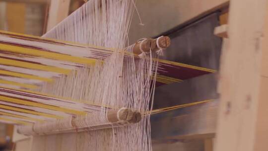 织布机人工纺织镜头一组