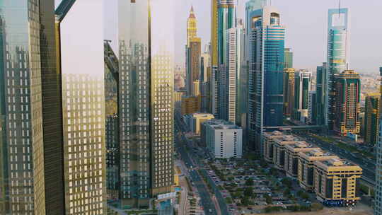 迪拜金融中心区，日出时从市中心鸟瞰现代摩