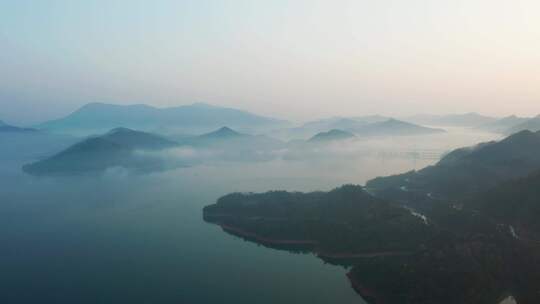 安徽省黄山市太平湖景区晨曦云雾航拍